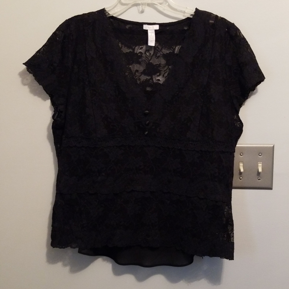 Lacey top